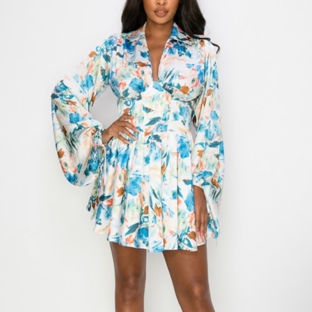 Rosevelvet Watercolor Floral Satin Mini Dress Bell Sleeve Cowl Back S